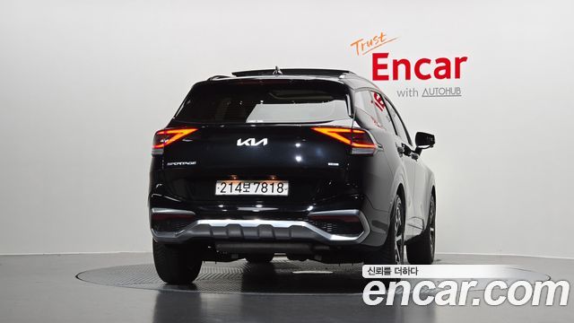 Kia Sportage Hybrid (V) Signature 2WD 2023 — фото 4