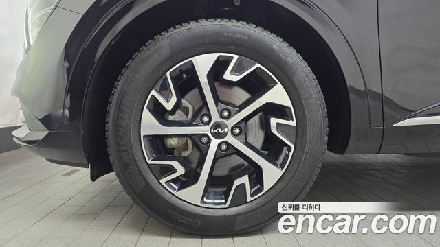 Kia Sportage Hybrid (V) Signature 2WD 2023 — фото 5