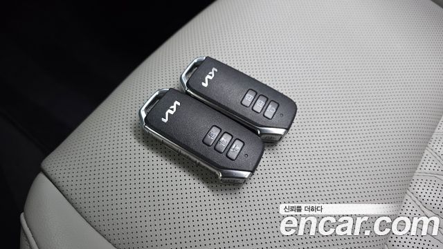 Kia Sportage Hybrid (V) Signature 2WD 2023 — фото 18