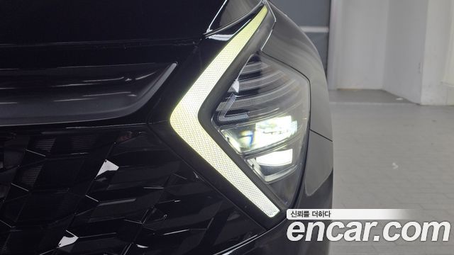 Kia Sportage Hybrid (V) Signature 2WD 2023 — фото 22
