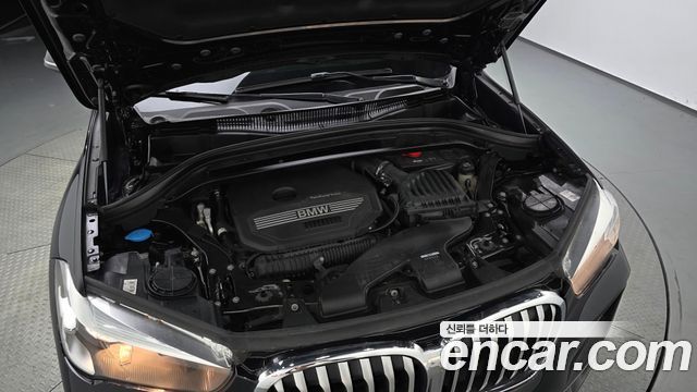 BMW X1 (F48) xDrive 20i xLine 2022 — фото 6
