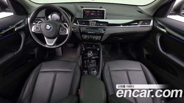BMW X1 (F48) xDrive 20i xLine 2022 — фото 7
