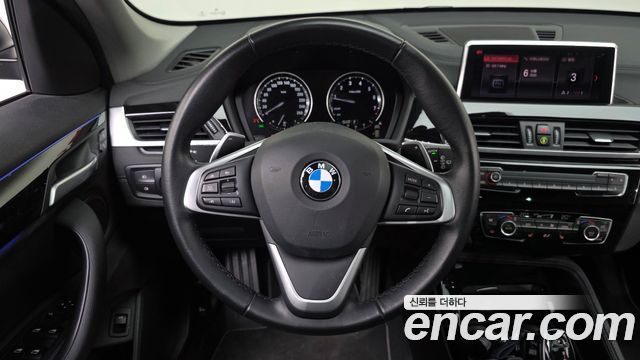 BMW X1 (F48) xDrive 20i xLine 2022 — фото 13