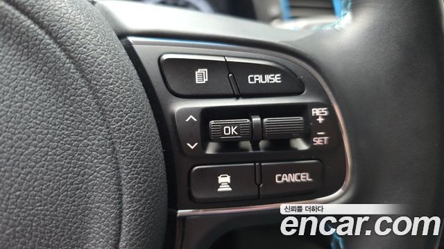 Kia Niro Noblesse 2017 — фото 19