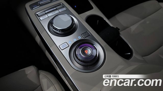 Genesis GV70 2.5T Gasoline 2WD 2021 — фото 9