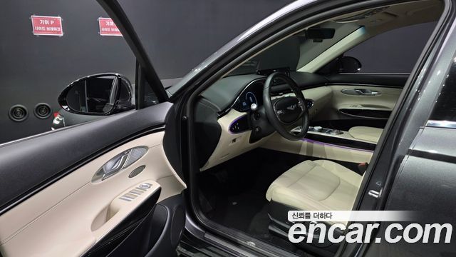 Genesis GV70 2.5T Gasoline 2WD 2021 — фото 10