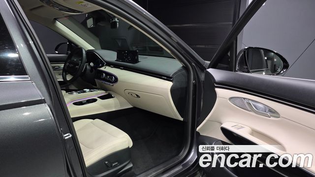 Genesis GV70 2.5T Gasoline 2WD 2021 — фото 11