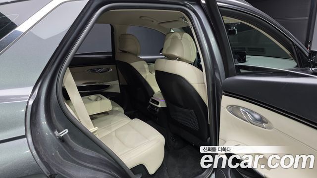 Genesis GV70 2.5T Gasoline 2WD 2021 — фото 12