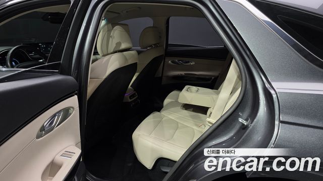 Genesis GV70 2.5T Gasoline 2WD 2021 — фото 26