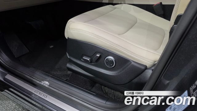Genesis GV70 2.5T Gasoline 2WD 2021 — фото 33