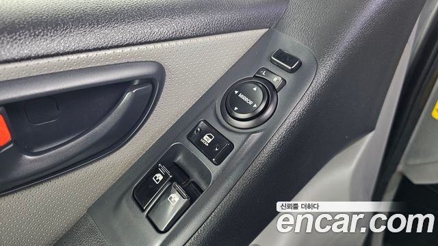 Hyundai Grand Starex 3-Seater VAN Smart 2018 — фото 14