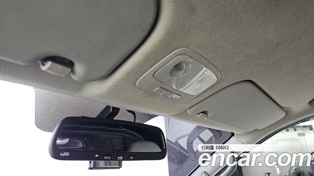 Hyundai Grand Starex 3-Seater VAN Smart 2018 — фото 15