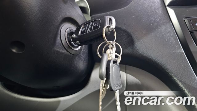 Hyundai Grand Starex 3-Seater VAN Smart 2018 — фото 17