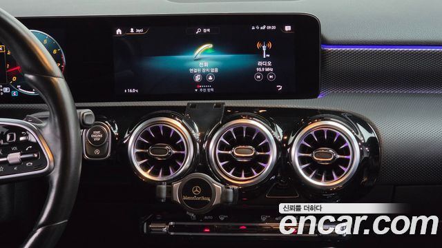 Mercedes-Benz A-Class (W177) A220 Sedan 2021 — фото 12
