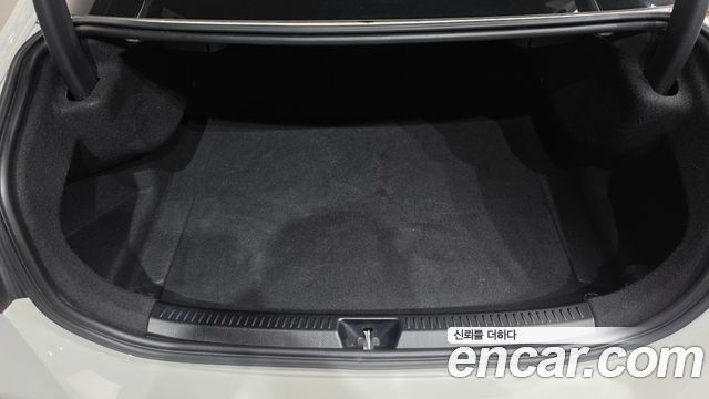 Mercedes-Benz A-Class (W177) A220 Sedan 2021 — фото 18
