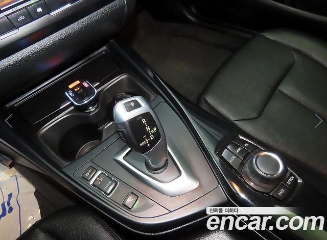 BMW 1 Series (F20) 118d Urban Pack1 5Dr 2014 — фото 16