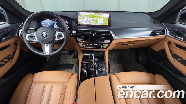 BMW 5 Series (G30) 520i M Sport 2023 — фото 7