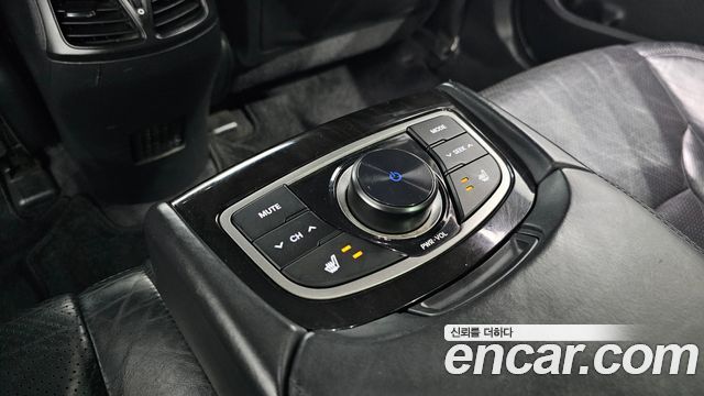 Hyundai Grandeur (HG) HG240 Luxury 2011 — фото 19