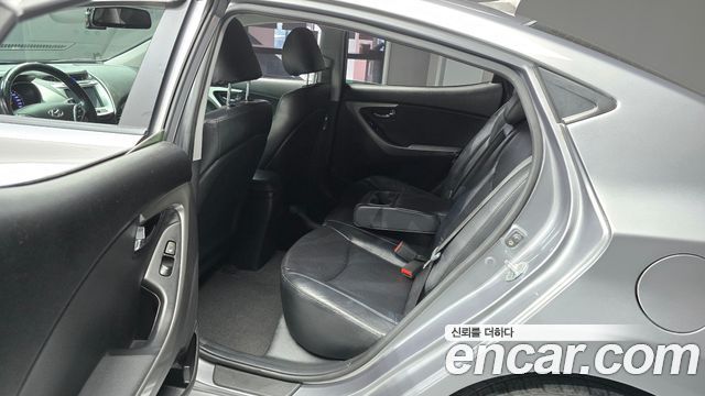 Hyundai Avante (MD) M16 GDI Premium 2013 — фото 12