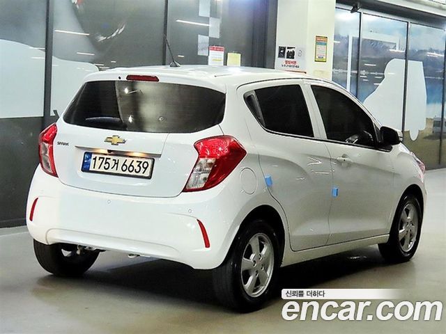 Chevrolet Spark LT 2021 — фото 2
