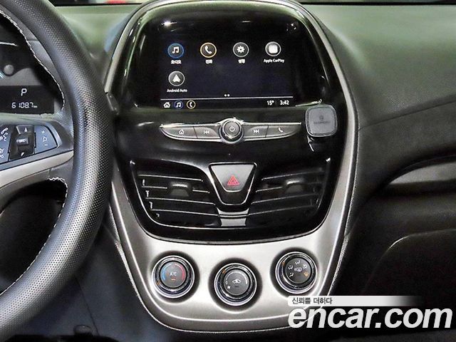 Chevrolet Spark LT 2021 — фото 15