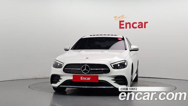 Mercedes-Benz E-Class (W213) E250 AMG Line 2023 — фото 3