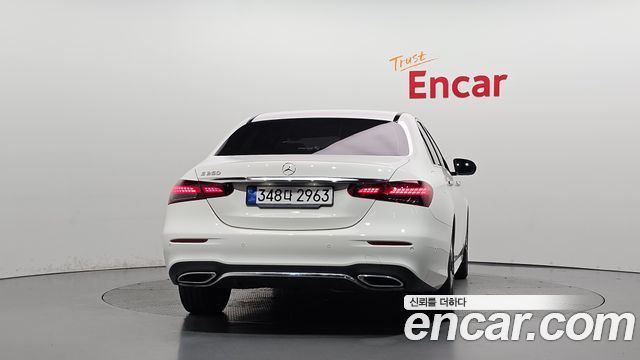 Mercedes-Benz E-Class (W213) E250 AMG Line 2023 — фото 4