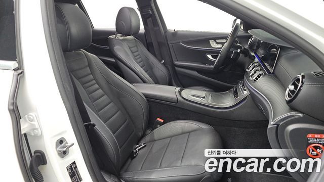Mercedes-Benz E-Class (W213) E250 AMG Line 2023 — фото 32