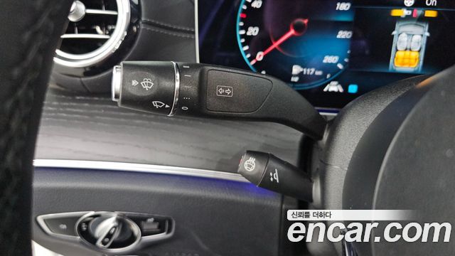 Mercedes-Benz E-Class (W213) E250 AMG Line 2023 — фото 33