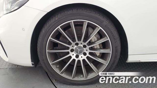 Mercedes-Benz E-Class (W213) E350d 2017 — фото 5