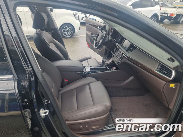Kia K7 2.4 GDI Noblesse 2019 — фото 16