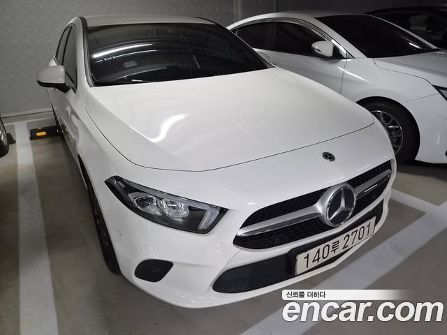 Mercedes-Benz A-Class (W177) A220 Hatchback