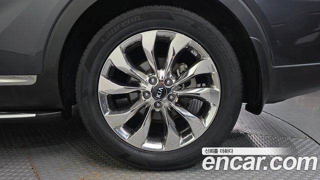 Kia Sorento Diesel 2.2 2WD Noblesse 2019 — фото 5