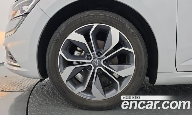 Renault Korea SM6 2.0 GDe LE 2019 — фото 5