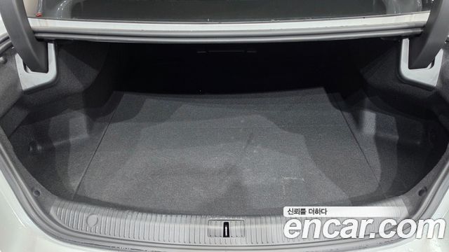 Renault Korea SM6 2.0 GDe LE 2019 — фото 20