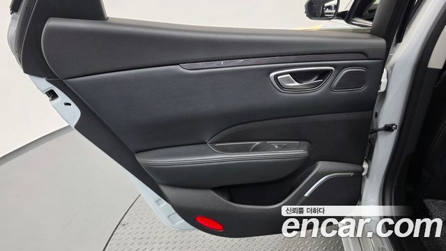 Renault Korea SM6 2.0 GDe LE 2019 — фото 25