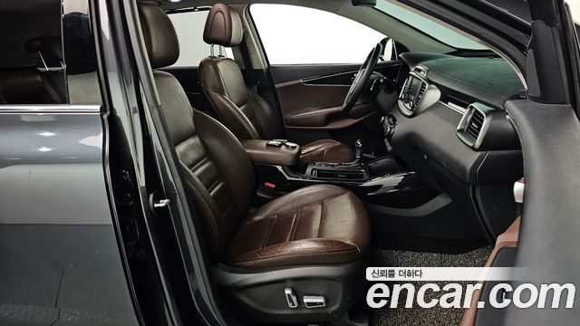 Kia Sorento Diesel 2.2 4WD Noblesse Special 2017 — фото 11