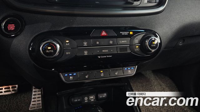 Kia Sorento Diesel 2.2 4WD Noblesse Special 2017 — фото 17