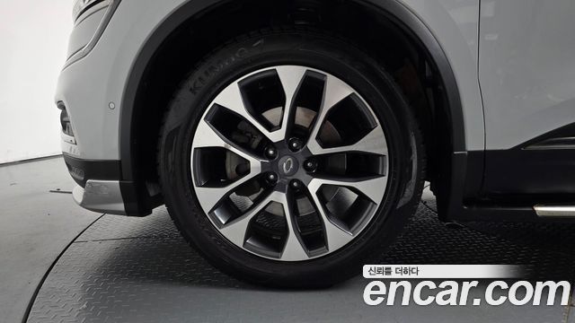 Renault Korea QM6 Diesel 4WD RE Signature 2018 — фото 5