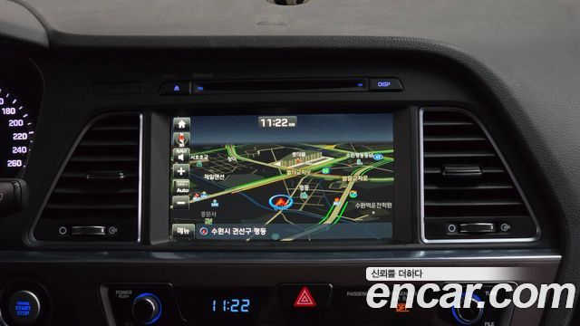 Hyundai Sonata (LF) 2.0 Care+ 2017 — фото 12