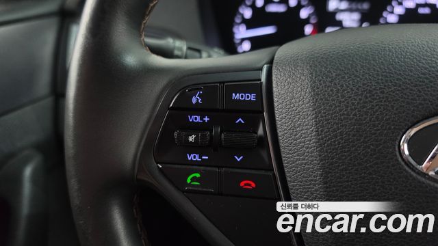 Hyundai Sonata (LF) 2.0 Care+ 2017 — фото 16