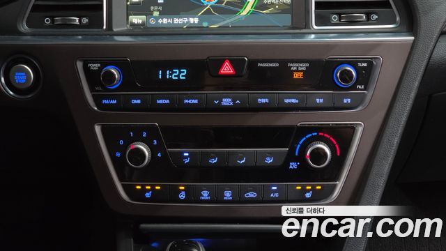 Hyundai Sonata (LF) 2.0 Care+ 2017 — фото 32