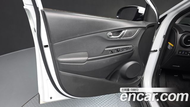 Hyundai Kona Electric Premium 2019 — фото 24