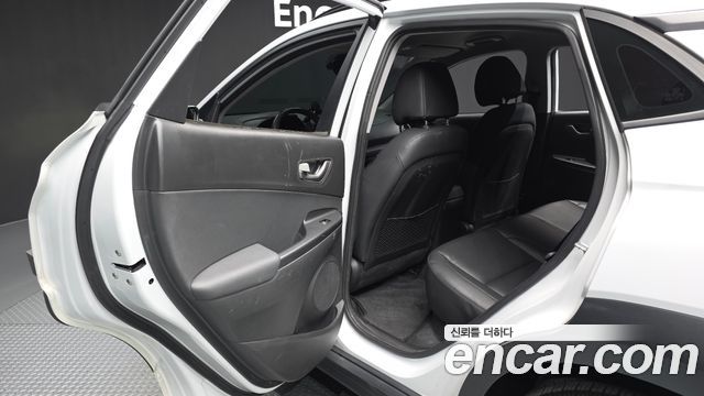 Hyundai Kona Electric Premium 2019 — фото 26