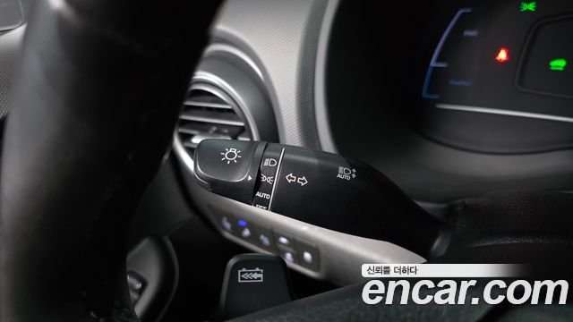 Hyundai Kona Electric Premium 2019 — фото 28