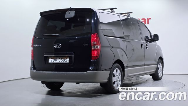 Hyundai Grand Starex Wagon 11-Seater Modern 2020 — фото 2
