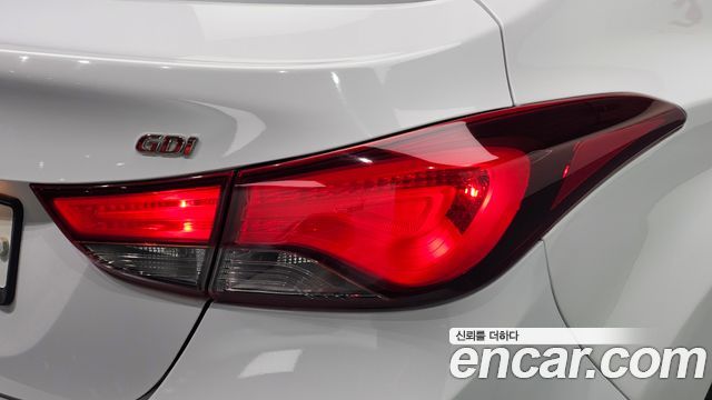 Hyundai Avante 1.6 GDi Smart Standard 2014 — фото 23