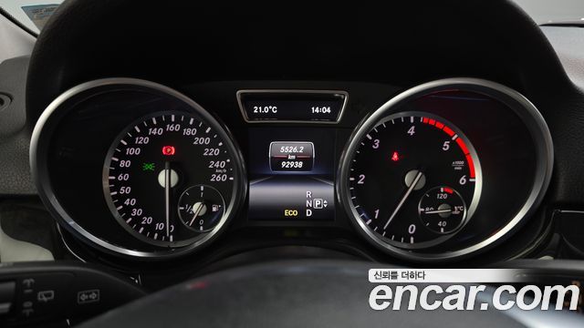 Mercedes-Benz M-Class (W166) ML350 BlueTEC 4MATIC 2015 — фото 8