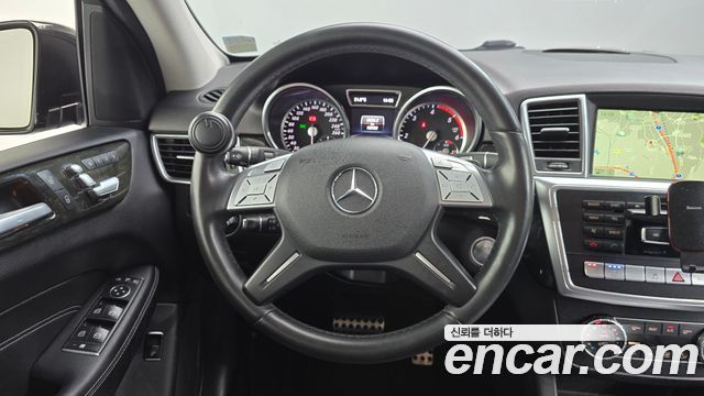 Mercedes-Benz M-Class (W166) ML350 BlueTEC 4MATIC 2015 — фото 13