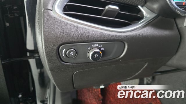 Chevrolet Malibu 1.5 Turbo LTZ Premium Safety 2018 — фото 17